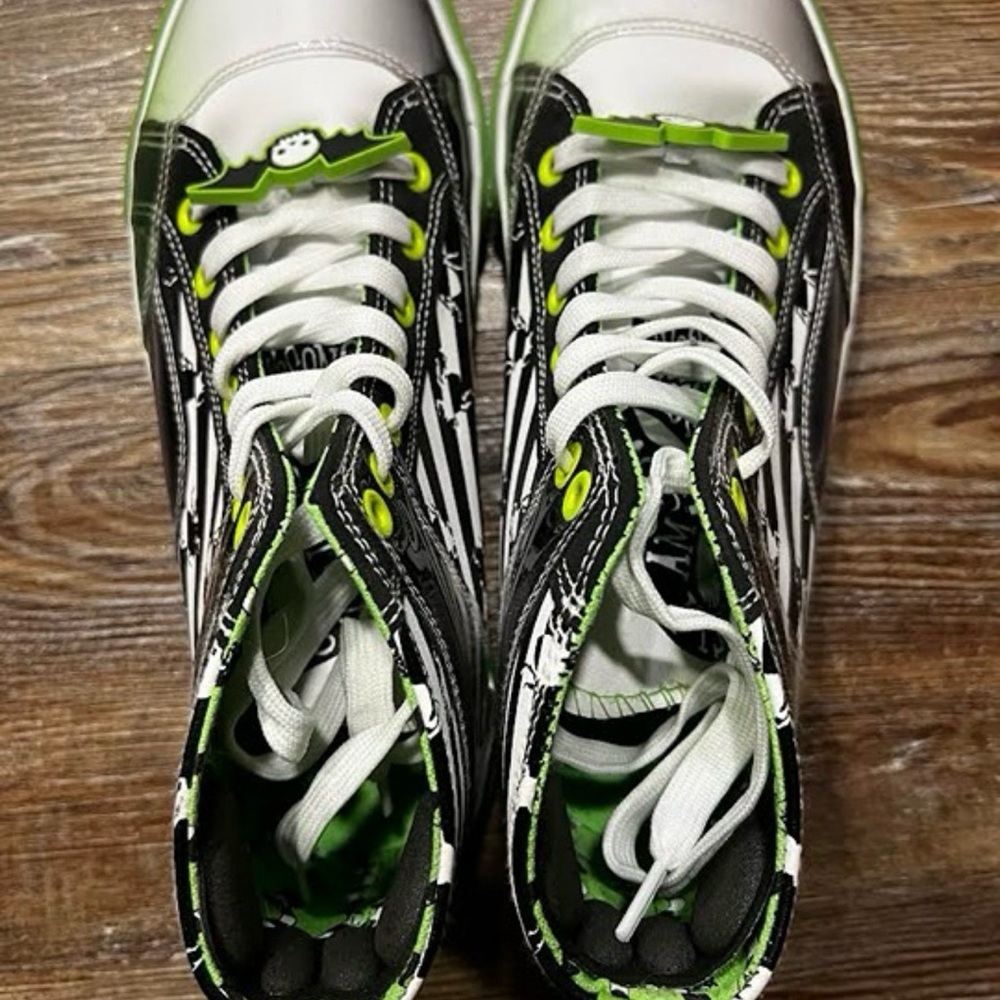 Beetlejuice Women’s High Top Sneakers
